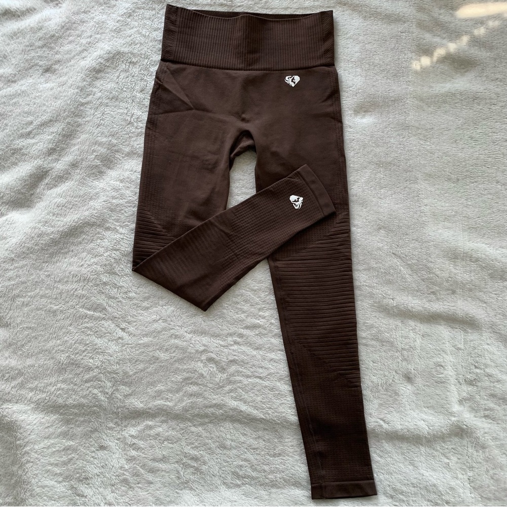 NWOT Women’s Best Power Seamless Leggings in Walnut Brown